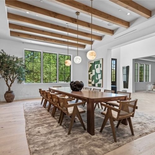 How to Match Dining Chairs to Your Table?
