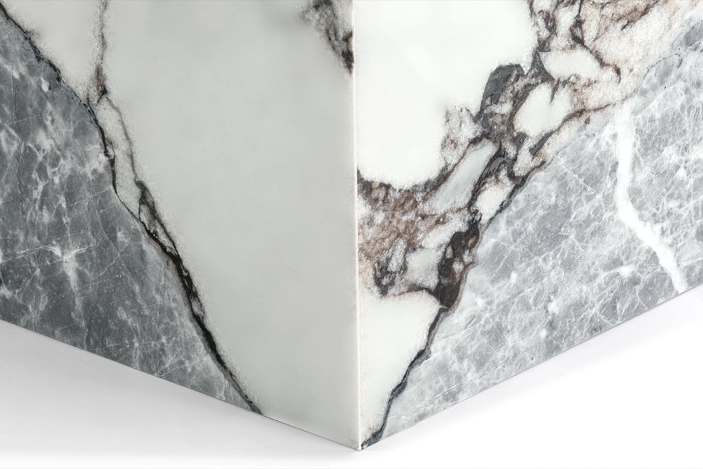 Plinth Table Feature 2