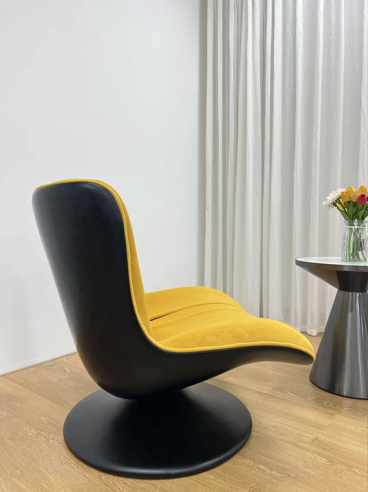 duckbill_swivel_chair_7-min